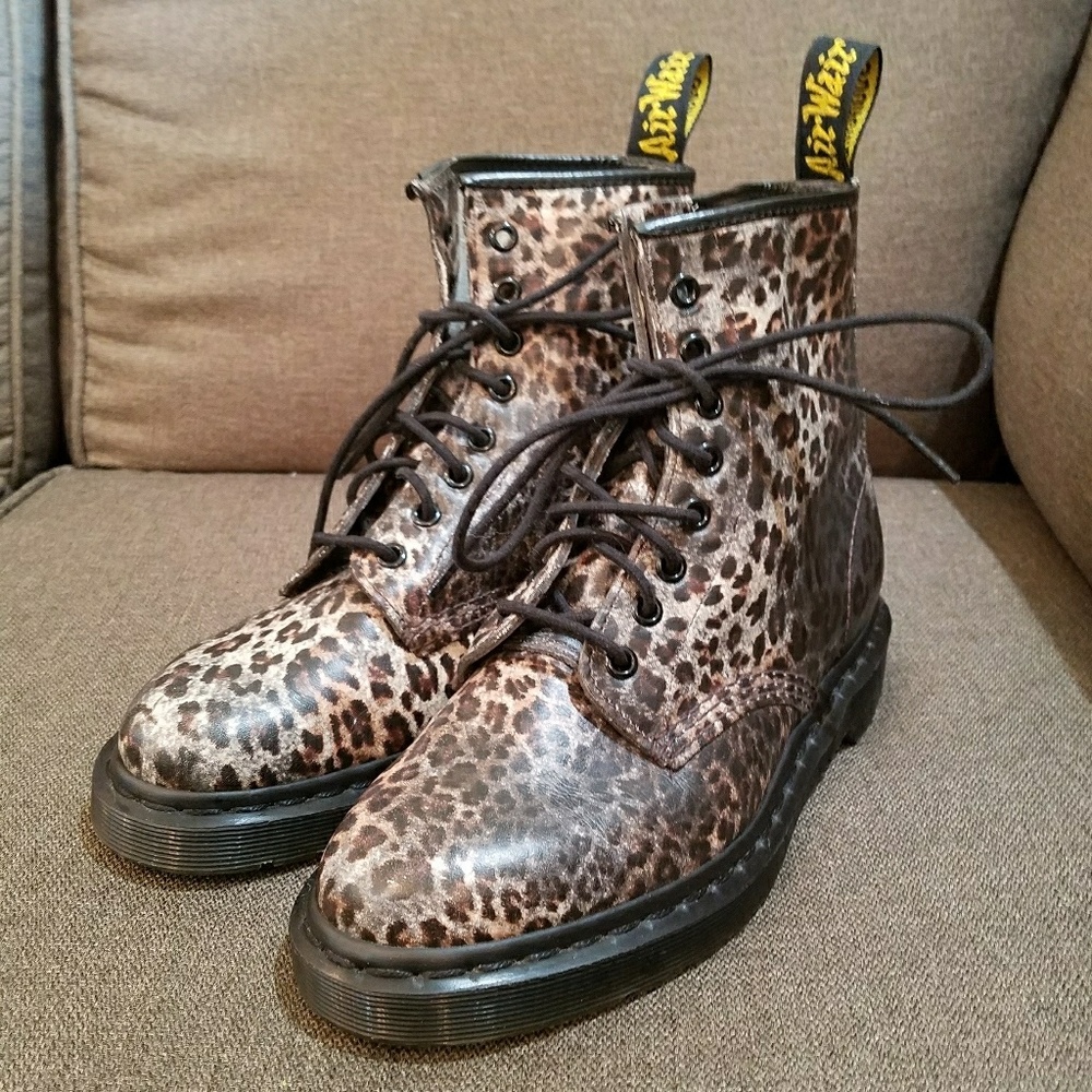 Rare! Dr Martens AirWair Leopard Print Boots!